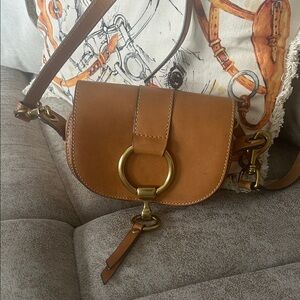 FRYE llana Leather Saddle Crossbody Harness Bag in Cognac